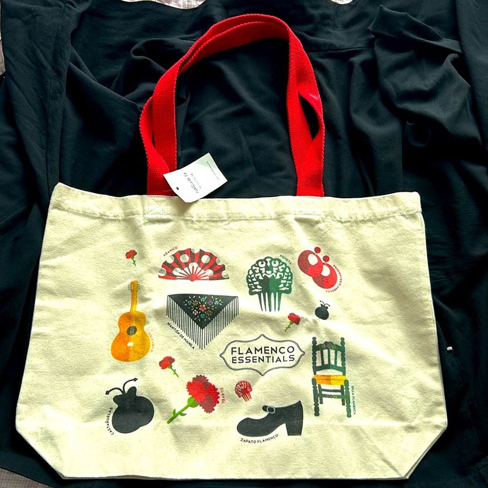 NWT Natura tote with flamenco theme designs